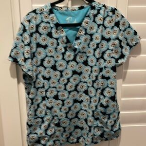Women’s large scrub tops